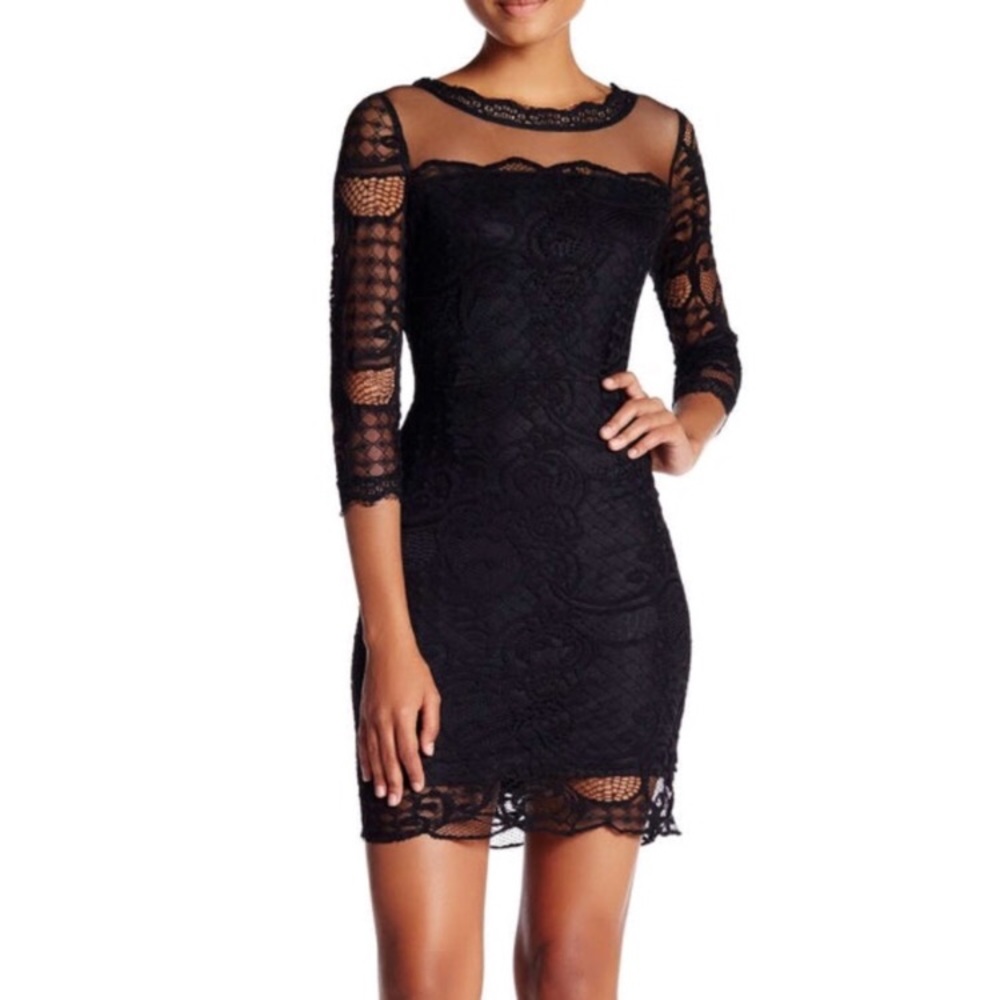 NWOT-Lace V-Back Lace Sheath Dress.